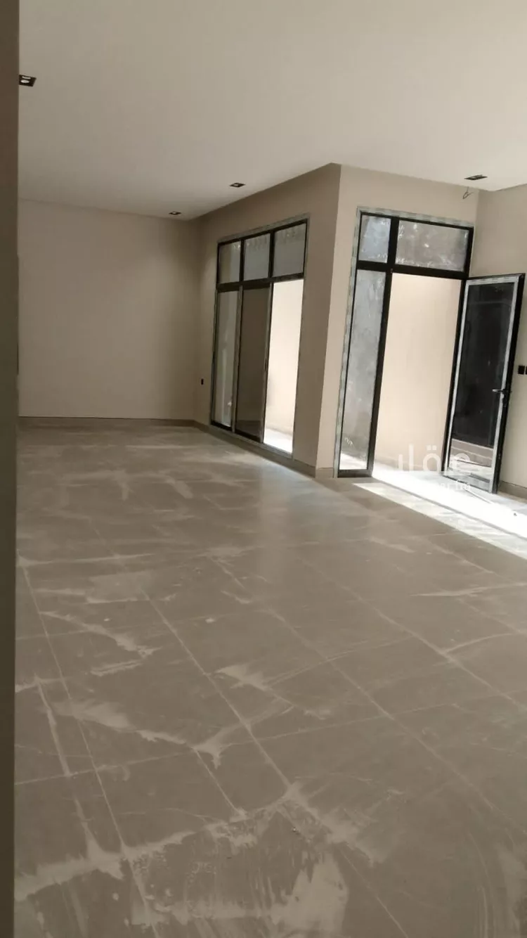 دور للبيع في شارع الغربة, حي إشبيلية, مدينة الرياض, منطقة الرياض 9