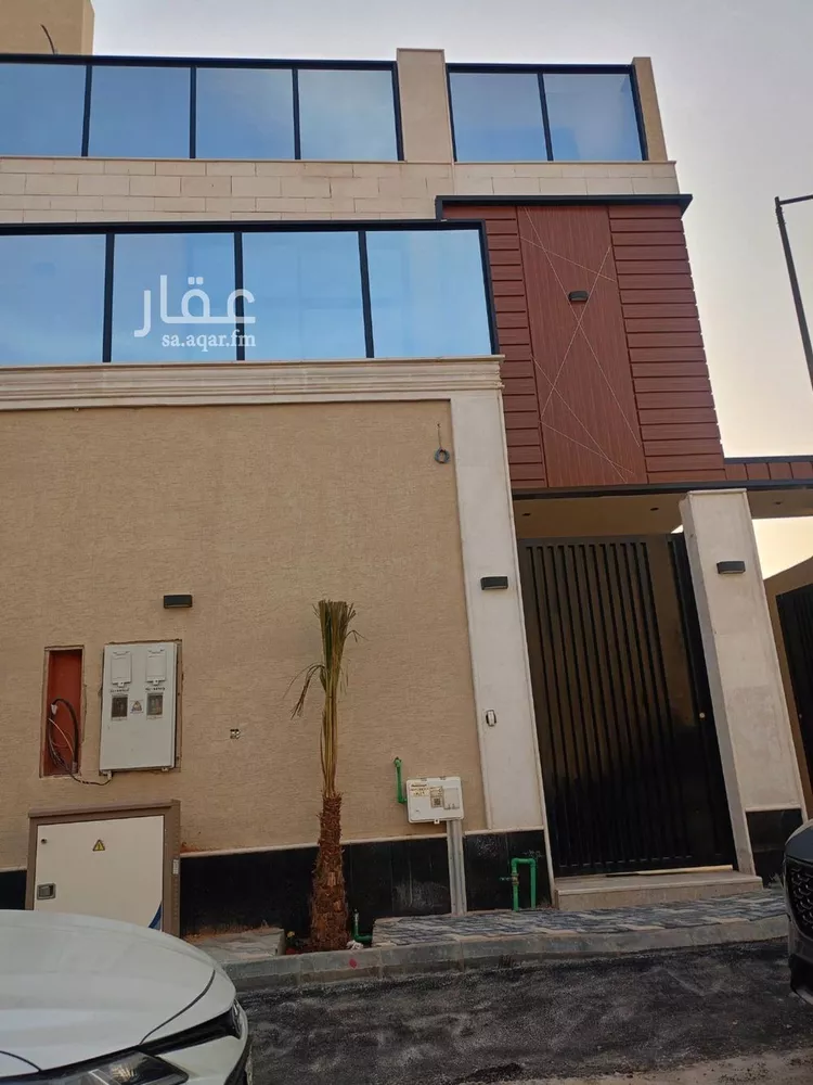 Floor for Sale in Riyadh Al Khaleej 6