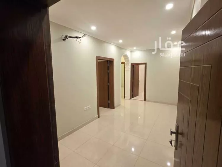 عمارة للبيع في شارع إبراهيم بن أبي طالب, حي طيبة, مدينة جدة, منطقة مكة المكرمة صورة 2