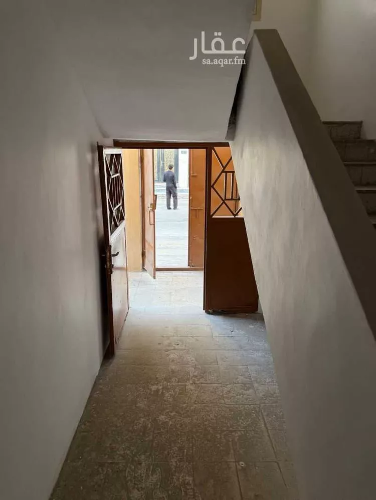 عمارة للبيع في شارع الخماسين, حي القادسية, مدينة الدمام, المنطقة الشرقية 10