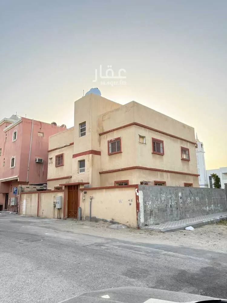 Building for Sale in Dammam Al Qadisiyah
