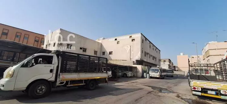 عمارة للبيع في شارع حائل, حي القادسية, مدينة الدمام, المنطقة الشرقية صورة 5