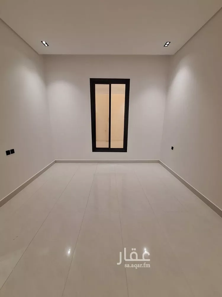 دور للبيع في شارع إسماعيل القسط, حي طويق, مدينة الرياض, منطقة الرياض صورة 2