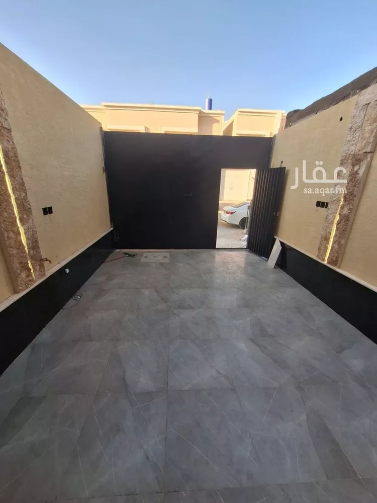 دور للبيع في شارع إسماعيل القسط, حي طويق, مدينة الرياض, منطقة الرياض صورة 2