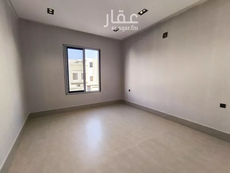 فيلا للبيع في شارع حسين الأبريقي, حي عكاظ, مدينة الرياض, منطقة الرياض صورة 4