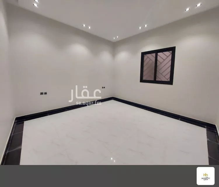 دور للبيع في شارع طريق خريص, حي الندوة, مدينة الرياض, منطقة الرياض صورة 3