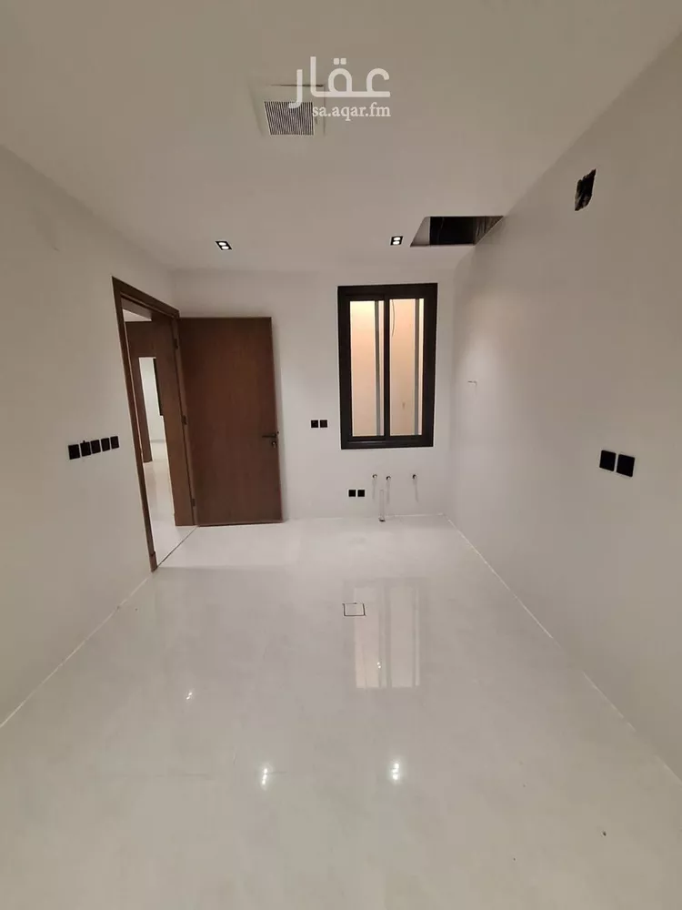 دور للبيع في شارع إسماعيل القسط, حي طويق, مدينة الرياض, منطقة الرياض صورة 3