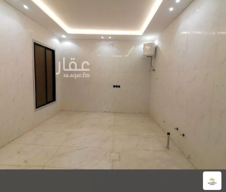 فيلا للبيع في شارع القويس, حي السعادة, مدينة الرياض, منطقة الرياض صورة 3