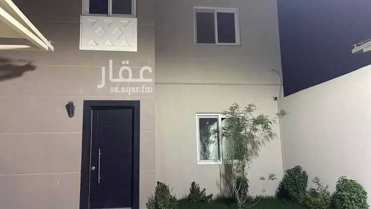 فيلا للبيع في شارع أحمد الصدفي, حي مطار الملك خالد الدولي, مدينة الرياض, منطقة الرياض 8