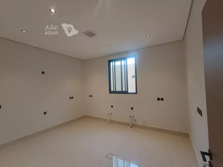فيلا للبيع في شارع السماوة, حي العريجاء الأوسط, مدينة الرياض, منطقة الرياض 6