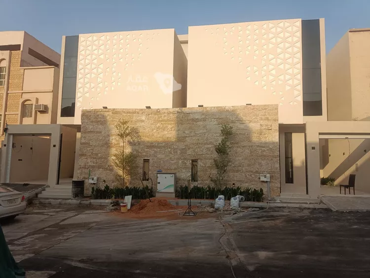 فيلا للبيع في شارع السماوة, حي العريجاء الأوسط, مدينة الرياض, منطقة الرياض