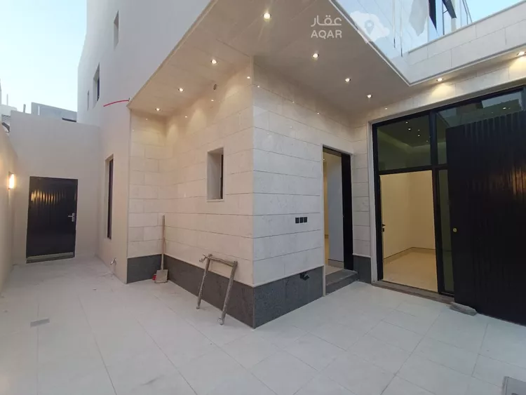 فيلا للبيع في شارع عقبة بن كعب, حي العريجاء الغربي, مدينة الرياض, منطقة الرياض 4
