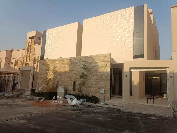 فيلا للبيع في شارع السماوة, حي العريجاء الأوسط, مدينة الرياض, منطقة الرياض 2