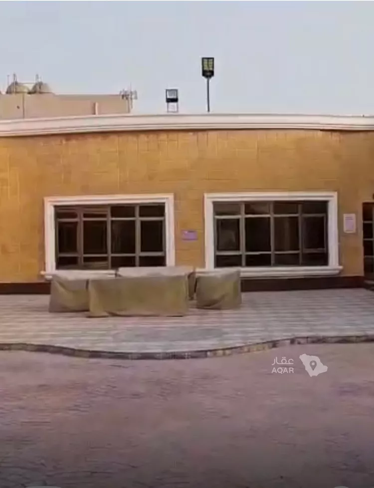 Rest House for Sale in Dammam Al Fursan 10