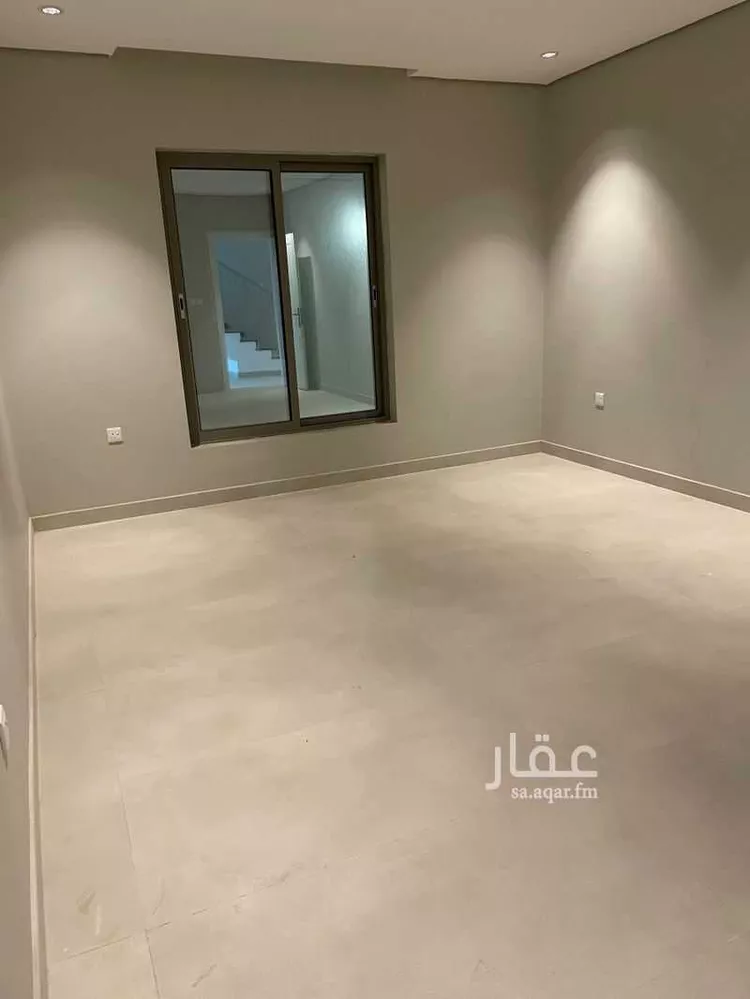 فيلا للبيع في شارع اليسر, حي الأمواج, مدينة الخبر, المنطقة الشرقية 8