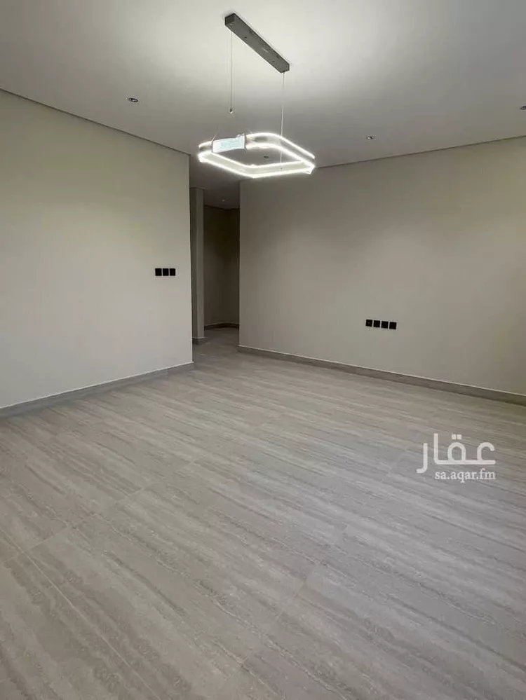 فيلا للبيع في شارع المغاوير, حي الأمواج, مدينة الخبر, المنطقة الشرقية 13