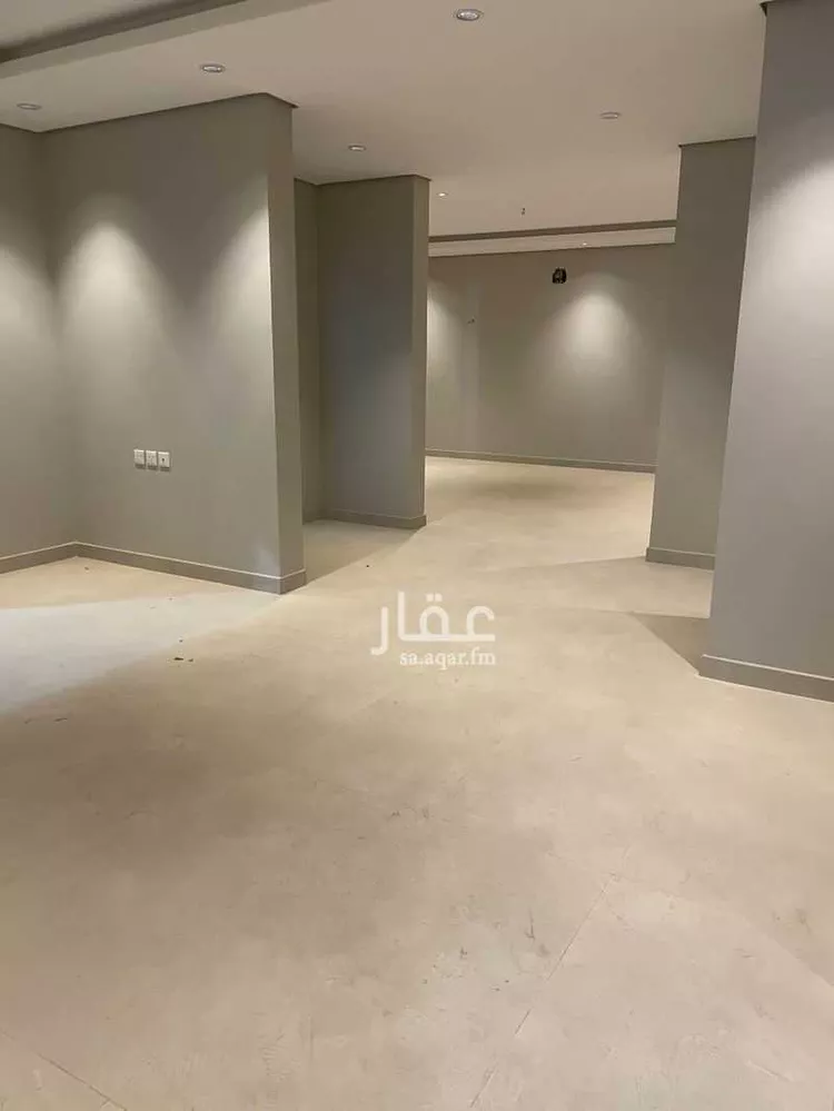 فيلا للبيع في شارع اليسر, حي الأمواج, مدينة الخبر, المنطقة الشرقية صورة 2