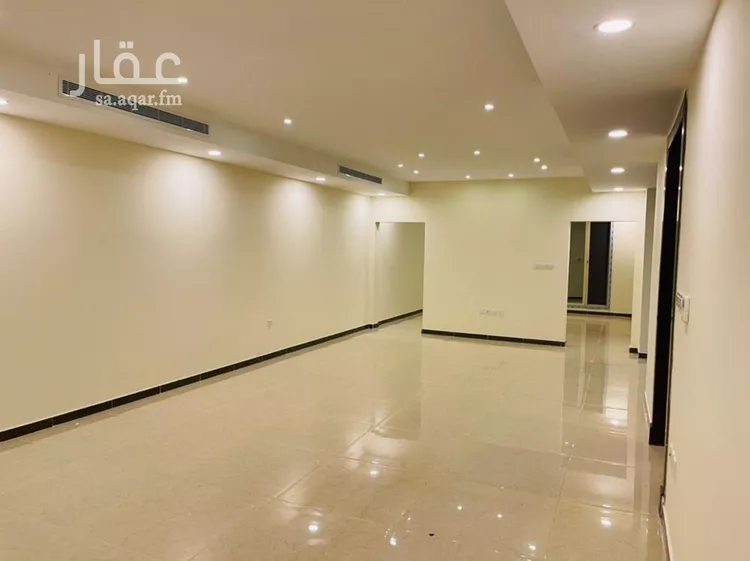 فيلا للبيع في شارع أحمد الخراساني, حي الشراع, مدينة جدة, منطقة مكة المكرمة صورة 3