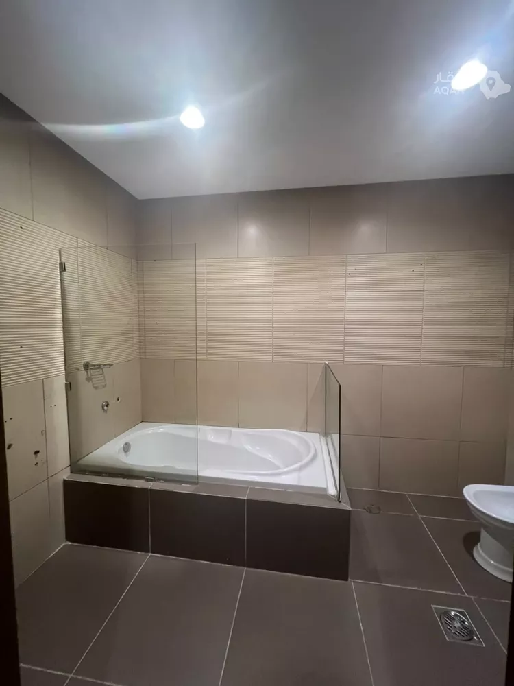 Villa for Rent in Jeddah Al Ammwaj 17