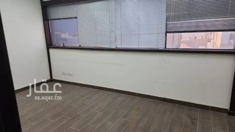 مكتب تجاري للإيجار في شارع الامير نايف ابن عبدالعزيز, حي الشراع, مدينة جدة, منطقة مكة المكرمة صورة 5