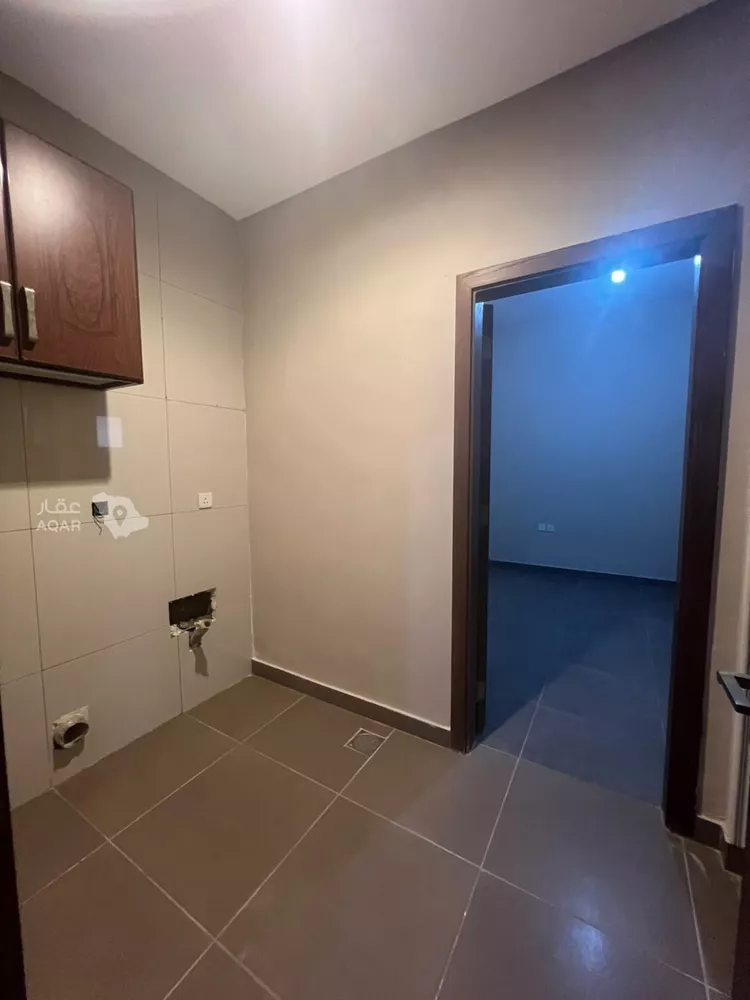 Villa for Rent in Jeddah Al Ammwaj 9