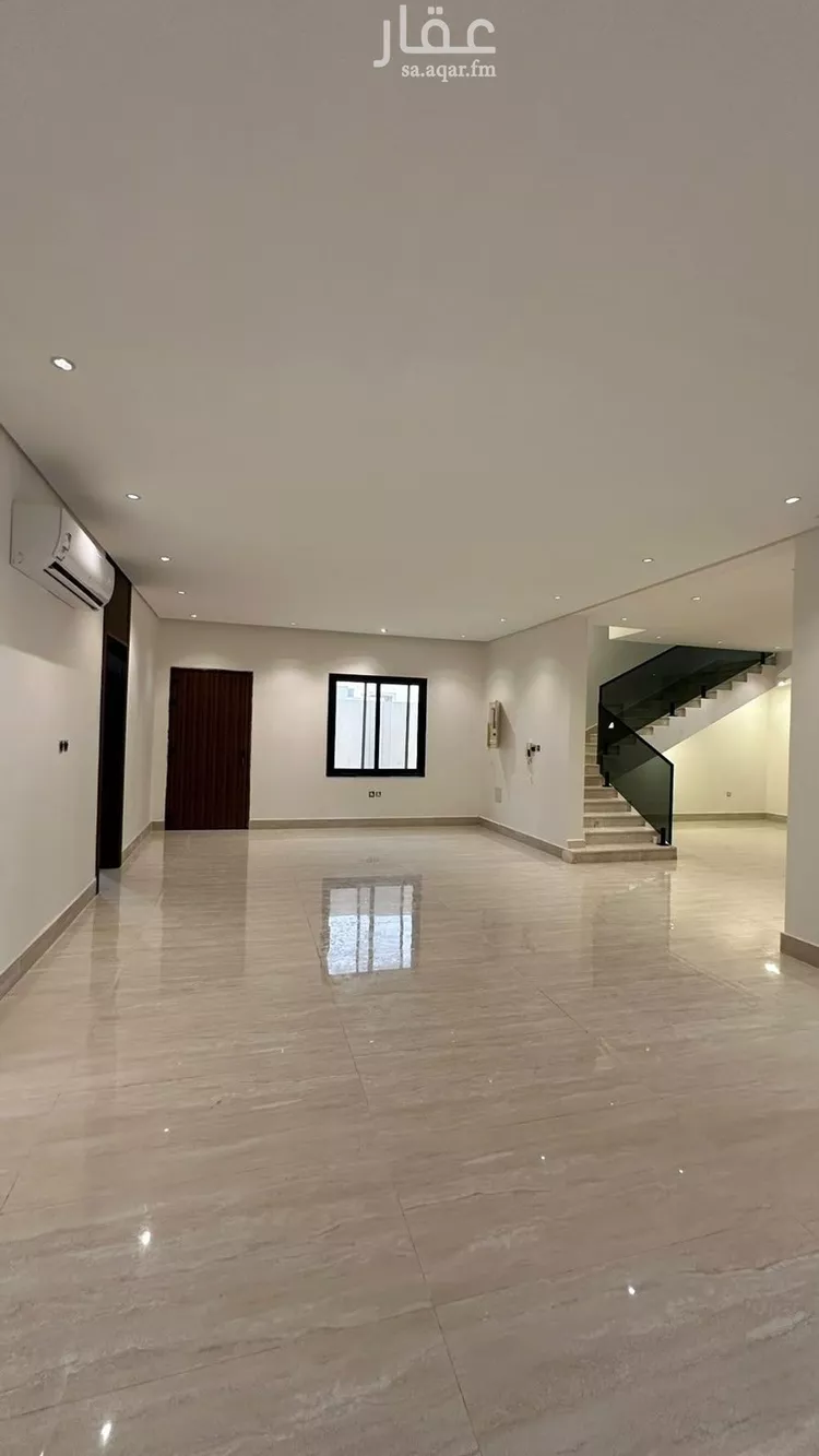 Villa for Sale in Al Khobar Al Amwaj صورة 2