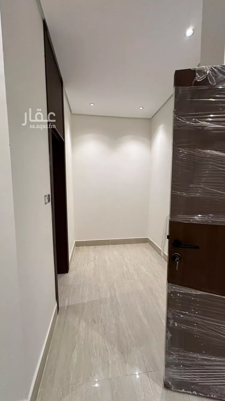 فيلا للبيع في شارع الشامل, حي الأمواج, مدينة الخبر, المنطقة الشرقية 8
