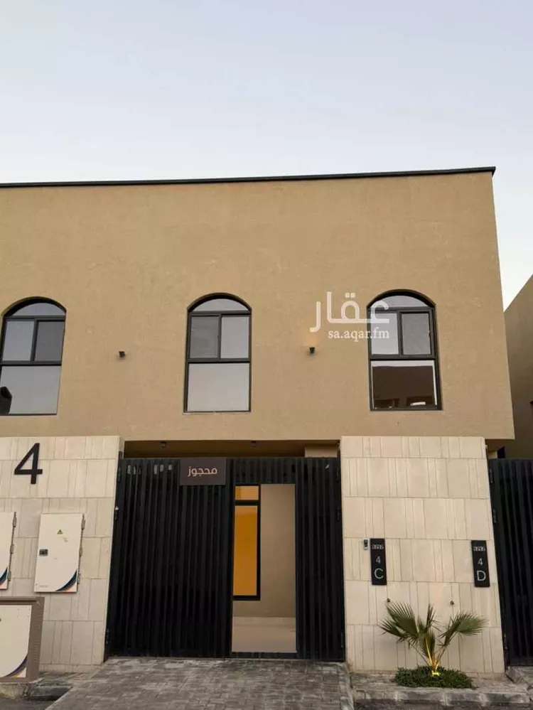 فيلا للبيع في شارع يعقوب بن أبي الفضل, حي عكاظ, مدينة الرياض, منطقة الرياض صورة 5