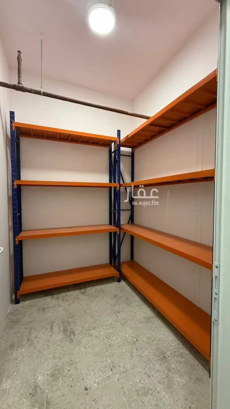 مكتب تجاري للإيجار في شارع صيدا, حي الدريهمية, مدينة الرياض, منطقة الرياض
