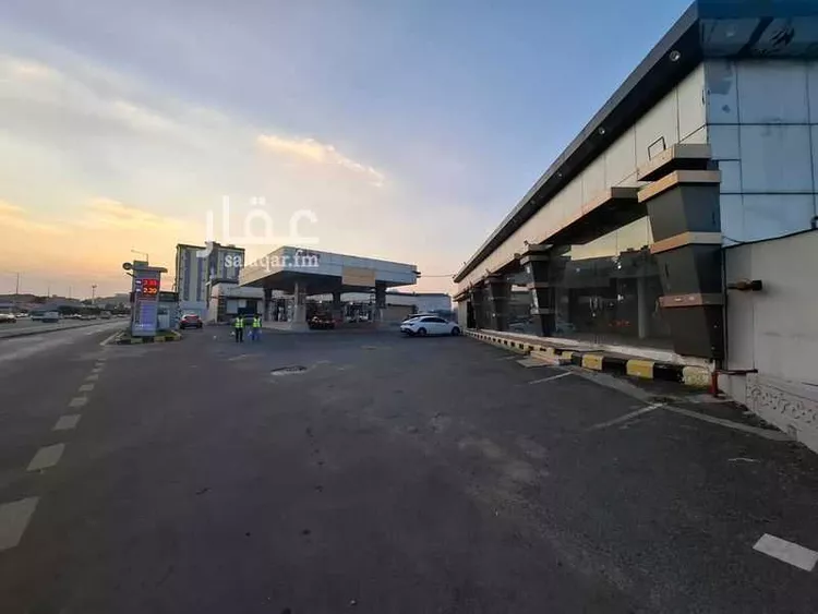 محطة للإيجار في شارع طريق الجنوب, حي النرجس, مدينة الطائف, منطقة مكة المكرمة صورة 3