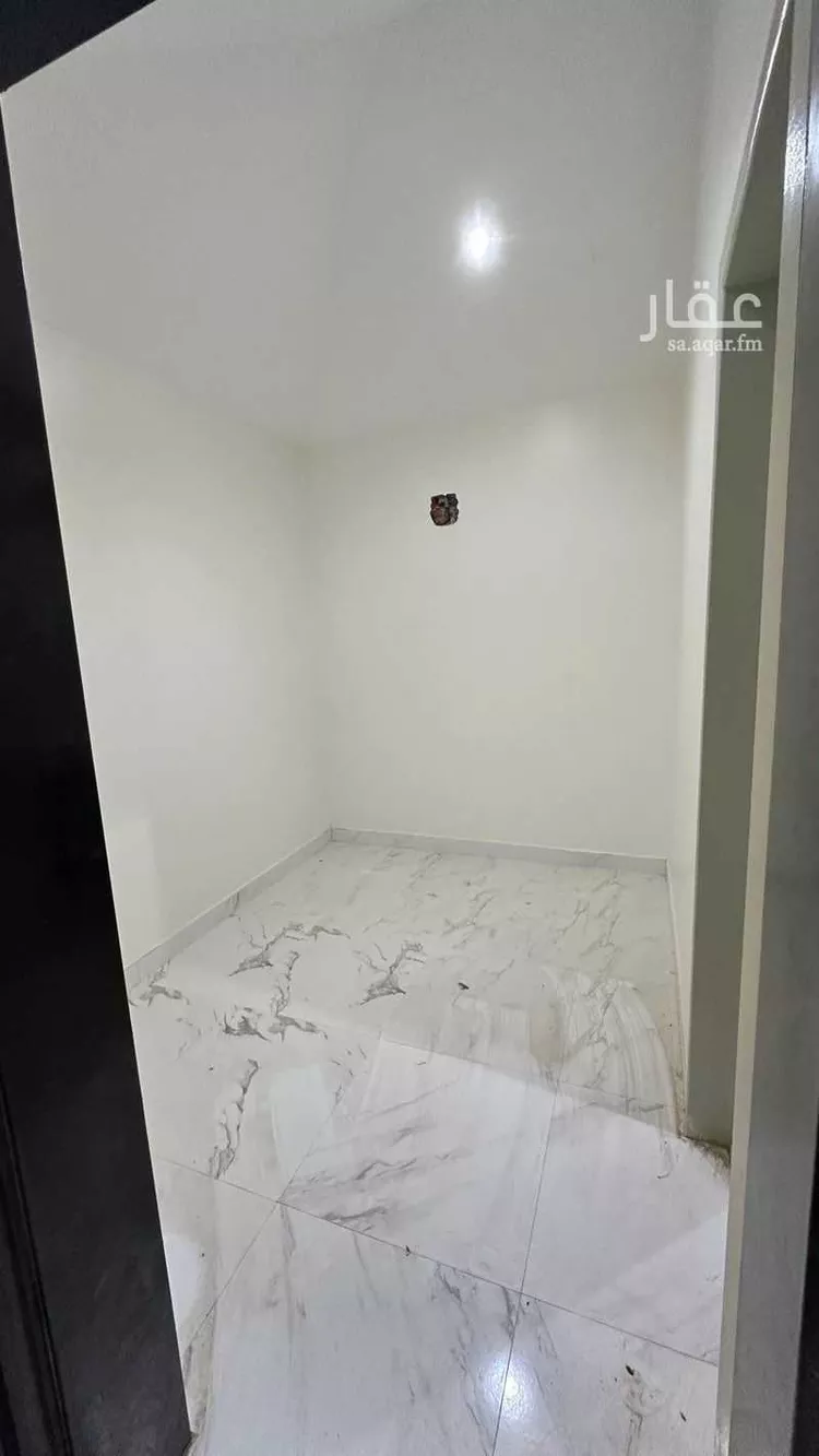 Room for Rent in Riyadh Dhahrat Laban صورة 2