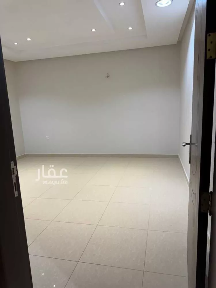 فيلا للإيجار في شارع ابن منيب, حي عرقة, مدينة الرياض, منطقة الرياض صورة 3