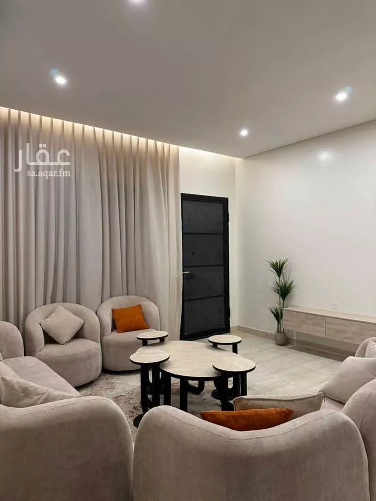 Floor for Sale in Riyadh Okaz 6