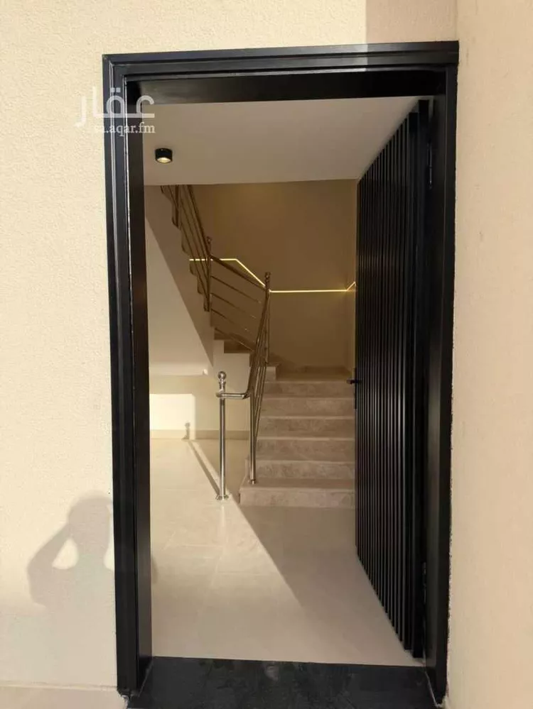 Floor for Sale in Riyadh Al Hazm 6