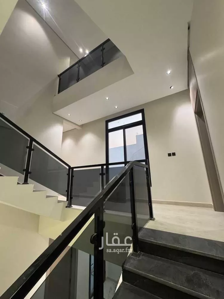فيلا للبيع في شارع الخبر, حي ضاحية الملك فهد, مدينة الدمام, المنطقة الشرقية صورة 3