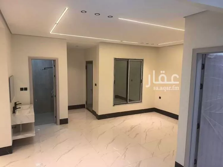 فيلا للبيع في شارع ميسرة الفجر, حي طيبة, مدينة الدمام, المنطقة الشرقية صورة 4