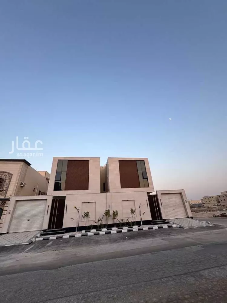 فيلا للبيع في شارع ابن حامد الغرناطي, حي ضاحية الملك فهد, مدينة الدمام, المنطقة الشرقية