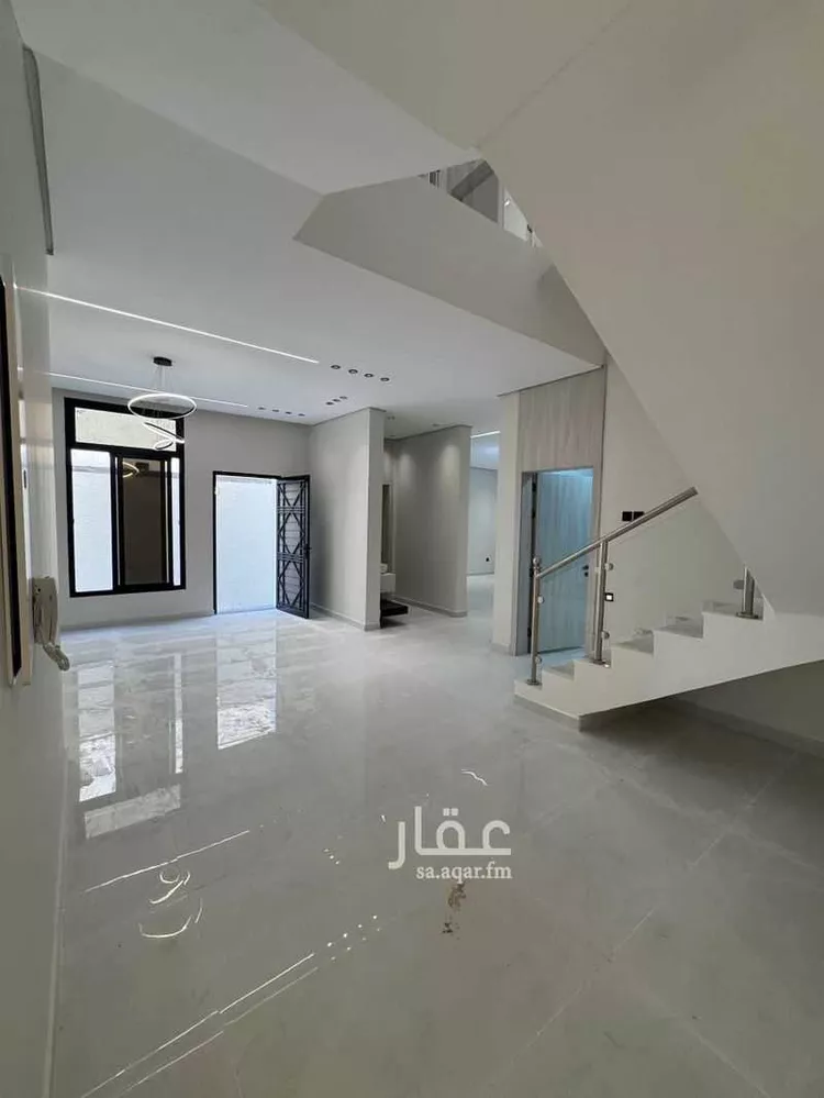 فيلا للبيع في شارع الغمام, حي ضاحية الملك فهد, مدينة الدمام, المنطقة الشرقية صورة 3