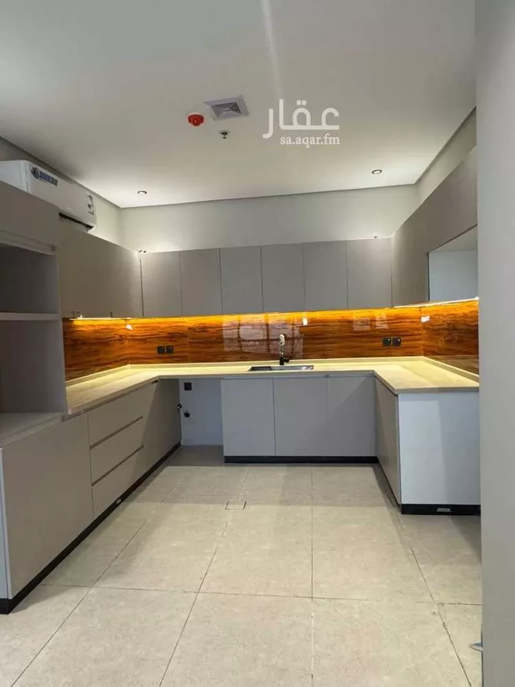 Building for Sale in Dammam King Fahd صورة 2