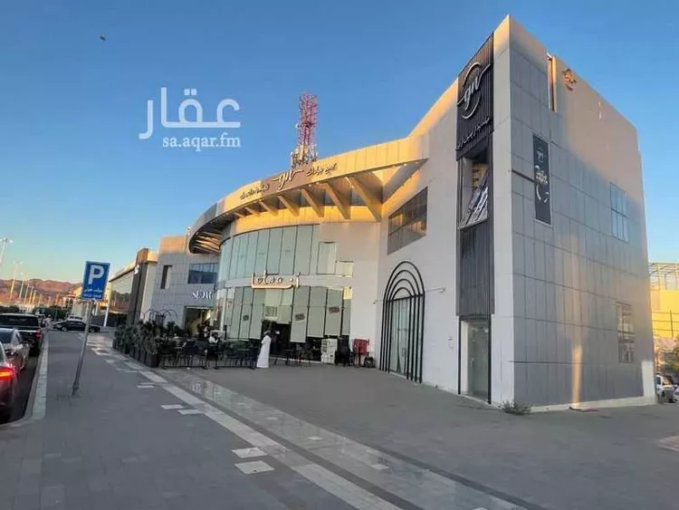 عمارة للإيجار في شارع خليفة رسول الله ابي بكر الصديق, حي القبلتين, مدينة المدينة المنورة, منطقة المدينة المنورة