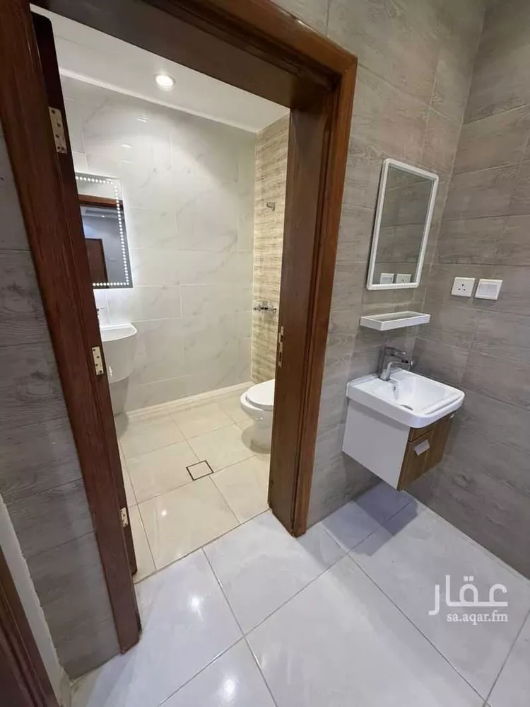 عمارة للإيجار في شارع عمرو بن زياد, حي الحمدانية, مدينة جدة, منطقة مكة المكرمة 1 صورة