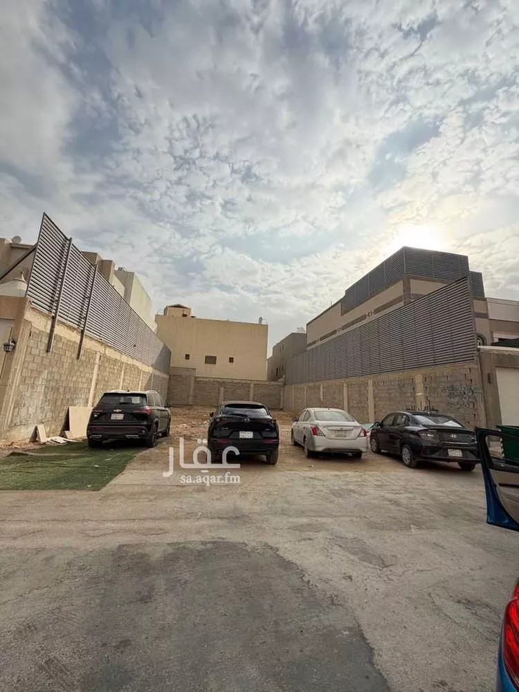 أرض للبيع في شارع الخطرشية, حي العارض, مدينة الرياض, منطقة الرياض صورة 2