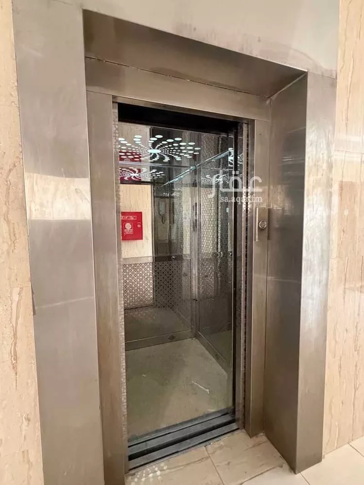 مكتب تجاري للإيجار في شارع المصانع, حي الحمراء, مدينة الرياض, منطقة الرياض صورة 5