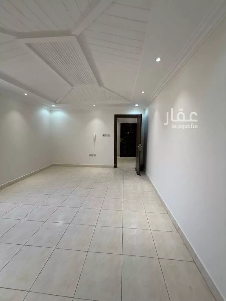 مكتب تجاري للإيجار في شارع المصانع, حي الحمراء, مدينة الرياض, منطقة الرياض