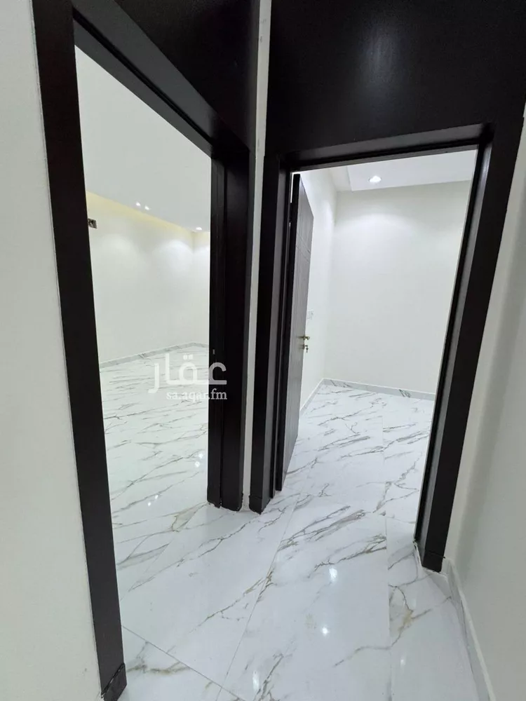 فيلا للبيع في شارع يحيى بن أبي المعالي, حي العريجاء الغربي, مدينة الرياض, منطقة الرياض صورة 5