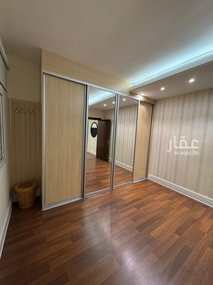 شقة للبيع في شارع قناة السويس, حي العقيق, مدينة الرياض, منطقة الرياض صورة 2