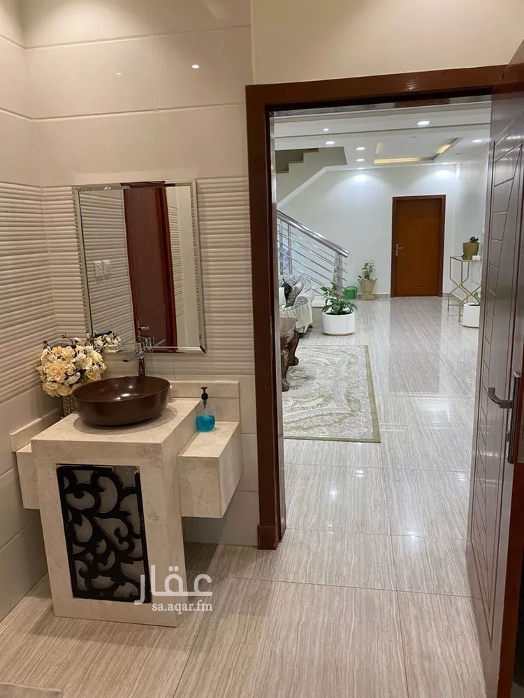 فيلا للبيع في شارع الساعى, حي الفيحاء, مدينة الرياض, منطقة الرياض
