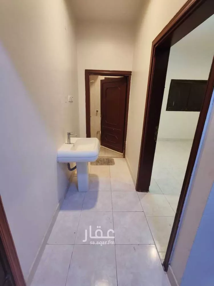 Building for Rent in Riyadh Ar Rawabi صورة 5