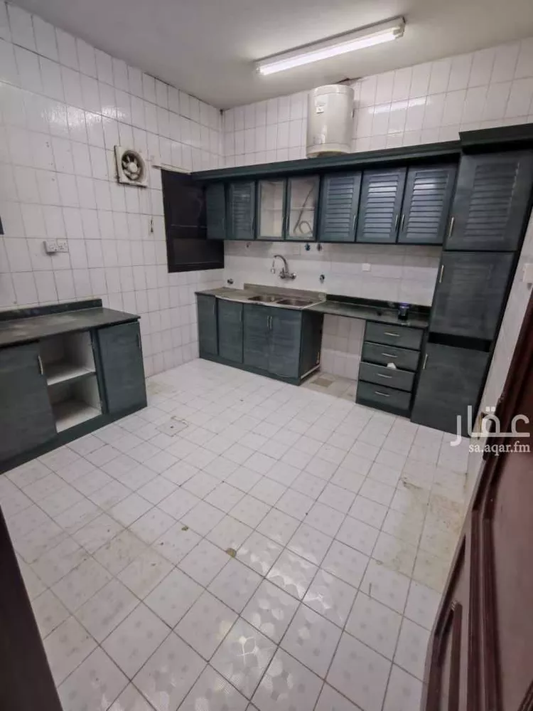 Building for Rent in Riyadh Ar Rawabi صورة 3