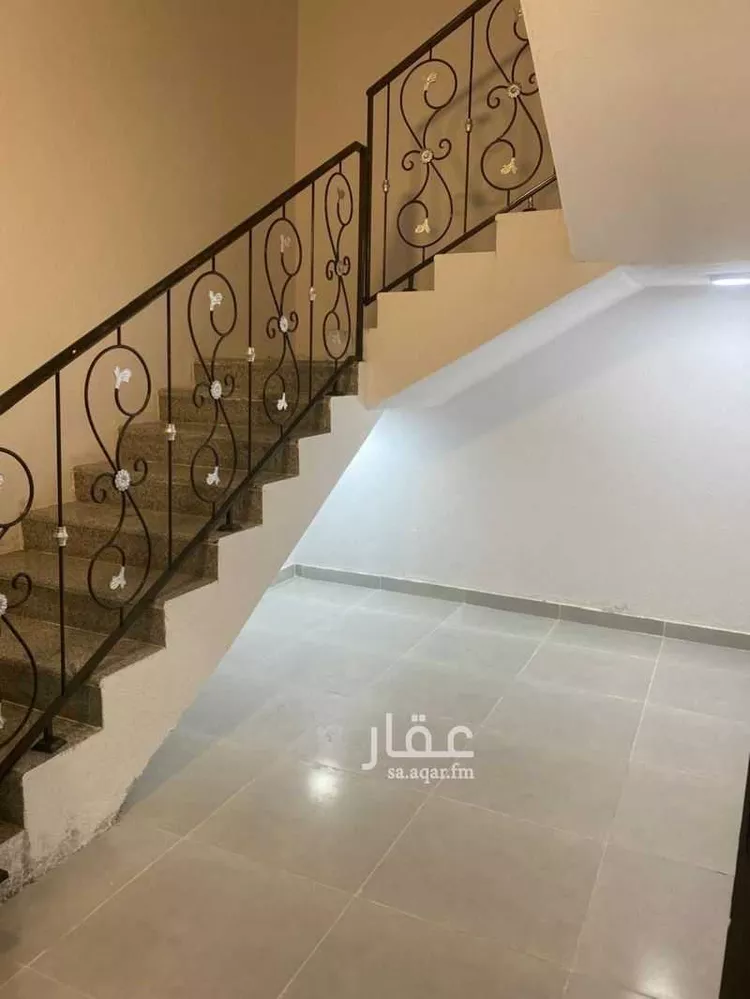 فيلا للبيع في شارع سدوس 977, حي سدوس, مدينة سدوس, منطقة الرياض 11
